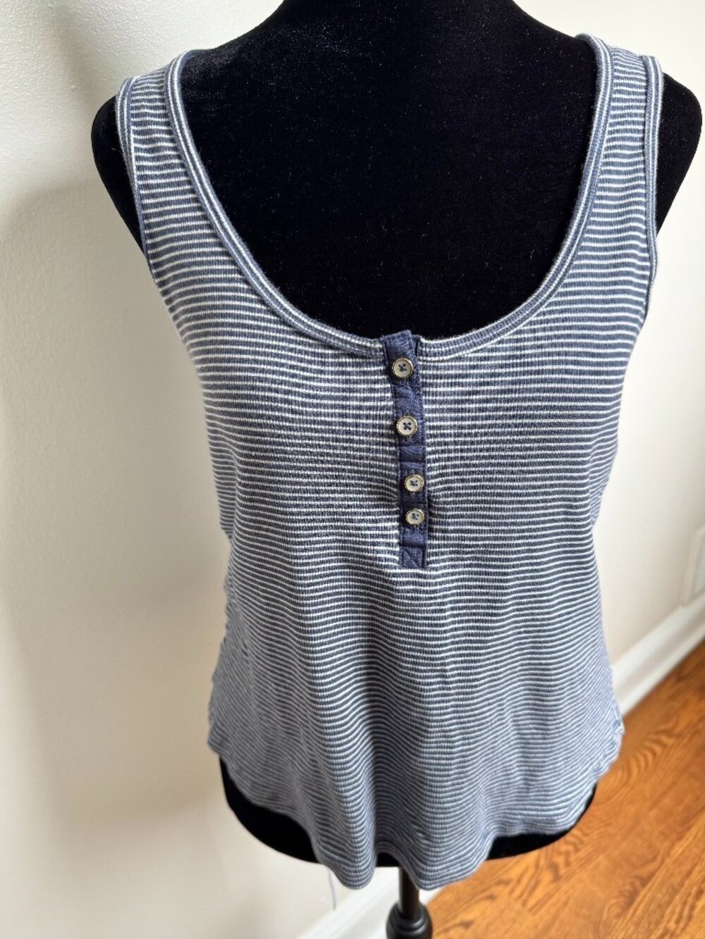 Lauren Conrad LC Blue White Striped Ribbed Henley Tank Top sz (S)